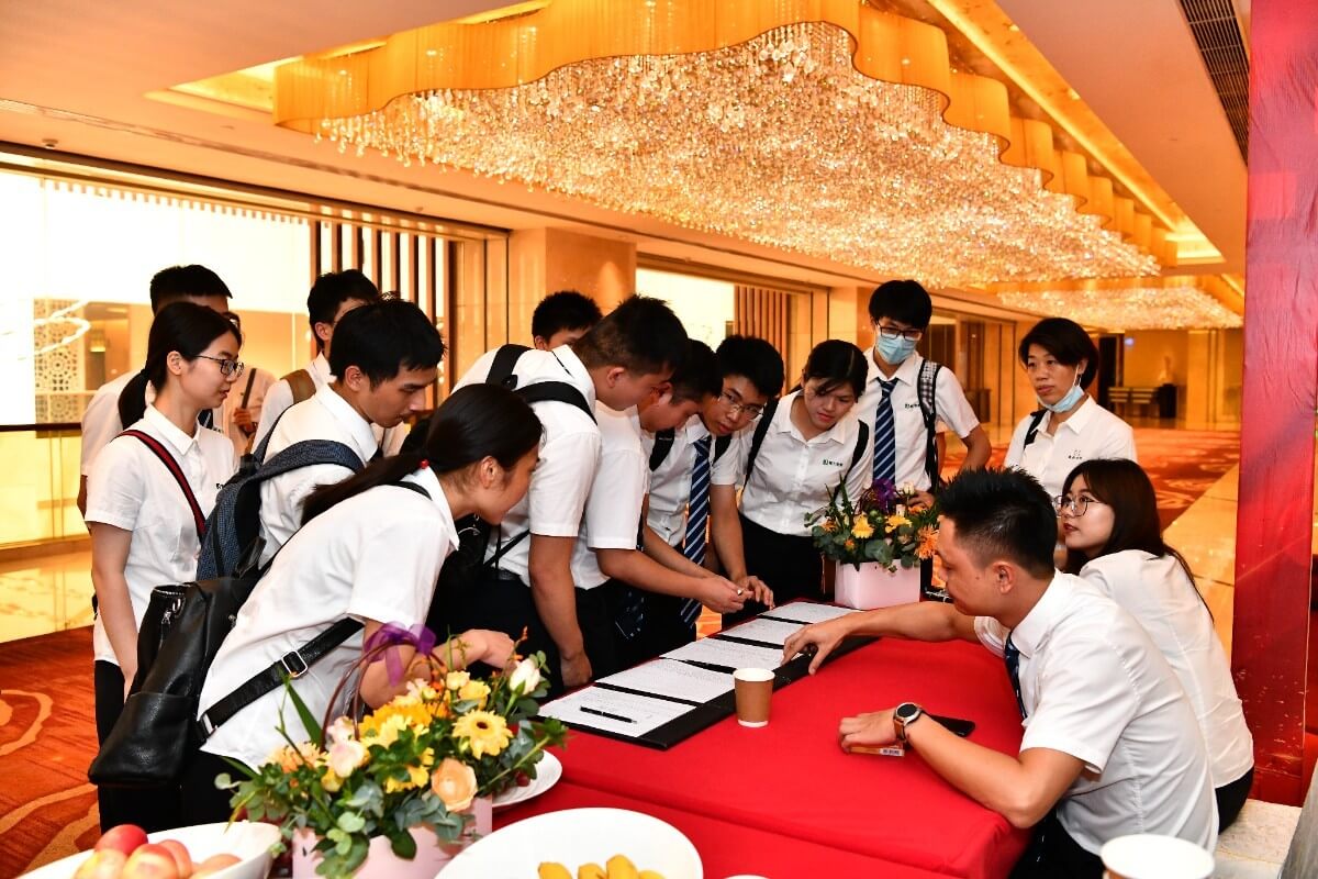 pg���ӡ�ģ����(������Ϸ)�ٷ���վ��ģ����/����ƽ̨