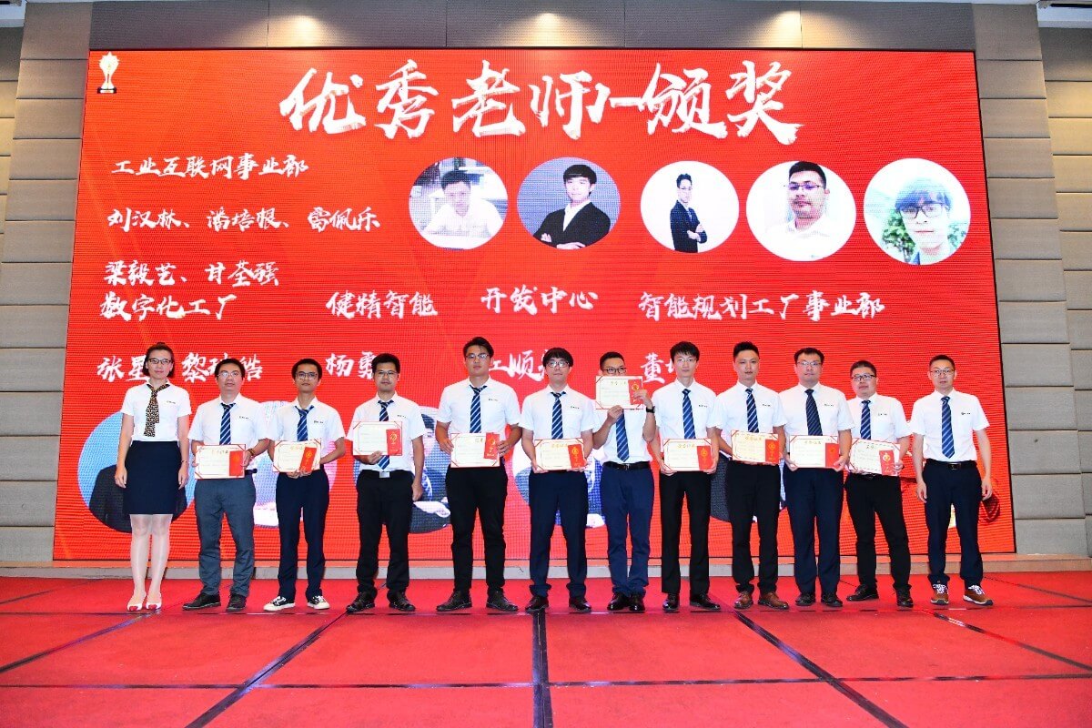 pg���ӡ�ģ����(������Ϸ)�ٷ���վ��ģ����/����ƽ̨